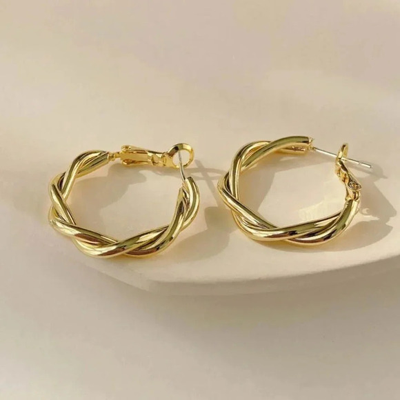 925 Sterling Silver Minimalist Twist Gold Small Hoop Earrings - Picture 1 of 11